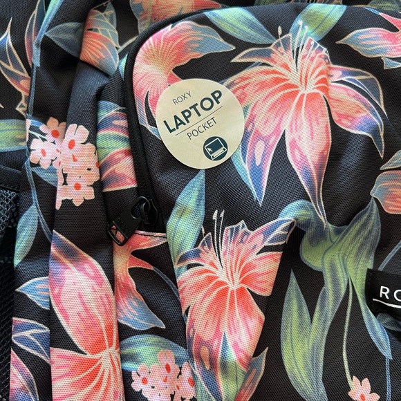 NEW Roxy backpack - Picture 2 of 6